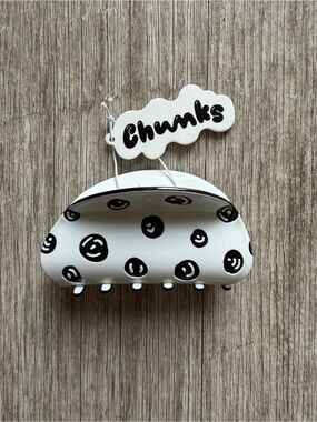 Chunks Suki Scribble Dot Hair Claw